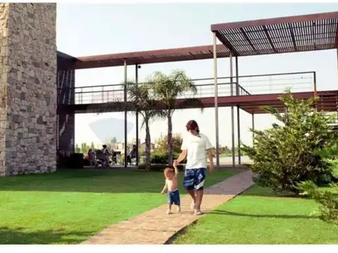 BRISANOVA B° CERRADO