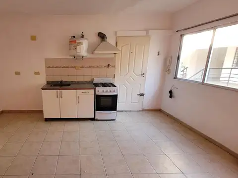 Departamento Mono ambiente con lavadero propio en Alquiler - Morón