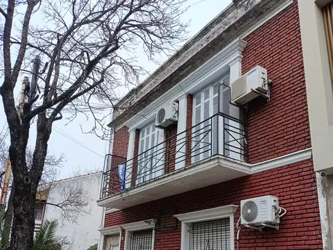PH Frente Balcón Luminoso Amplio Actualizado Servicios Individuales MB