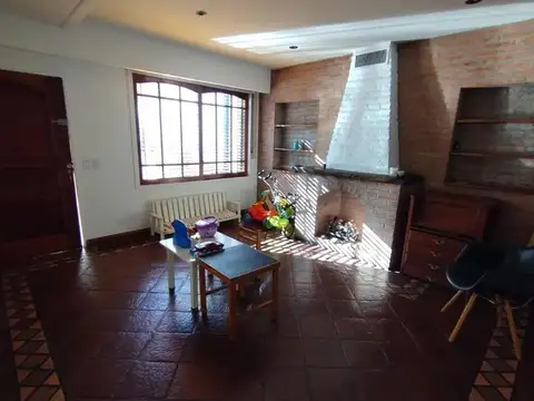 Casa en Venta en Moron, USD 330.000