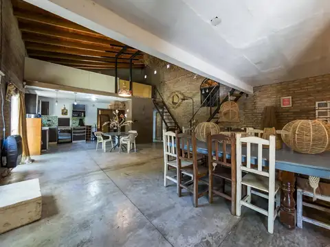 Casa 4 ambientes con 3 baños