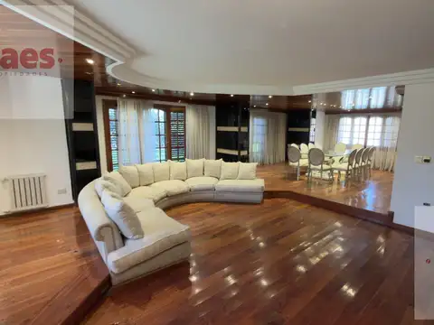 VENTA - Casa de 4 dormitorios en Argüello