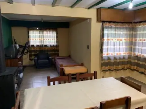 Depto Tipo Casa en Venta con 1 cocheras