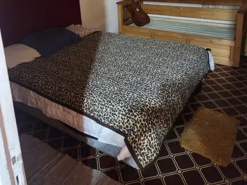 Depto Tipo Casa 5 ambientes con 2 baños