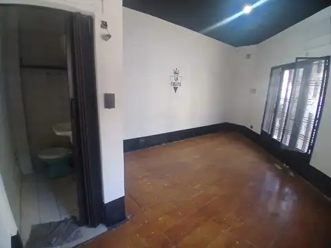 Local en Alquiler en Centro, $ 300.000