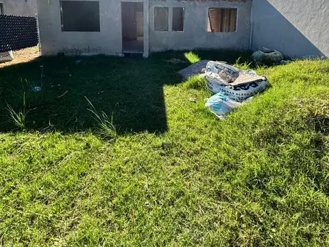Lote en estación alvear