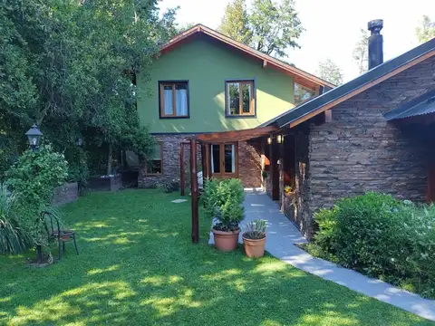 Hermosa Casa En Los Volcanes (Cod. 134)