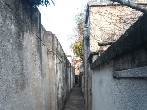3 AMBIENTES CON PATIO