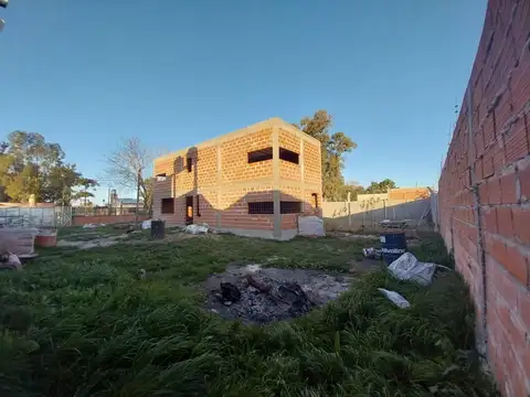 Casa en venta en Longchamps, La arbolada