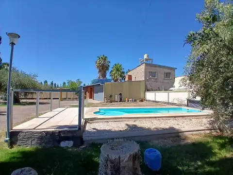 Casa 2 ambientes con 1 baño