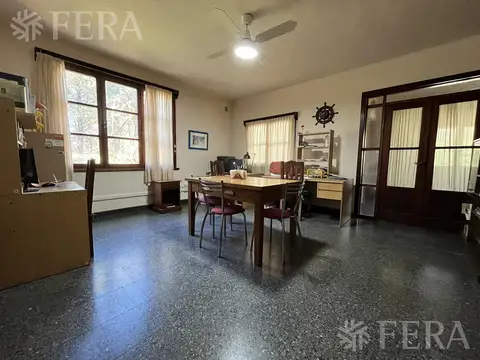 Hotel en Venta 50 años