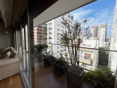 Departamento en Venta de 6 ambientes