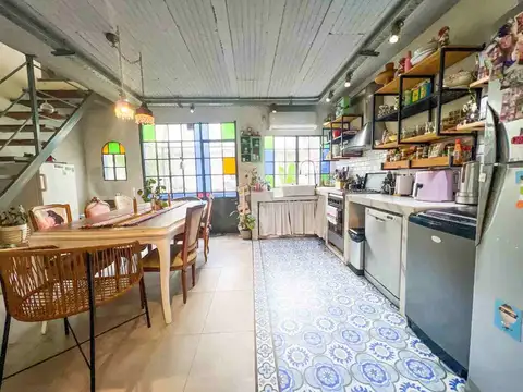 VENTA CASA 4 AMBIENTES ADROGUE