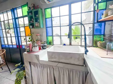 Casa en Venta con 1 cochera