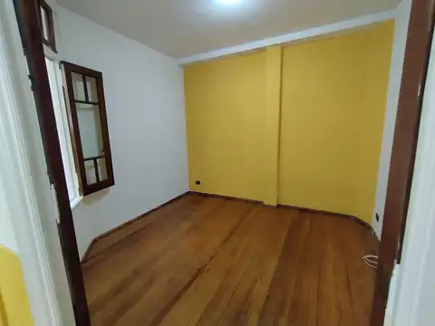 Avenida Avellaneda 4500, Piso 1°
