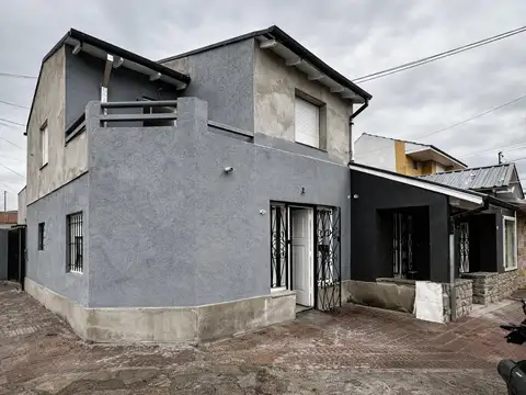 Depto Tipo Casa en Venta en San Carlos, USD 139.000