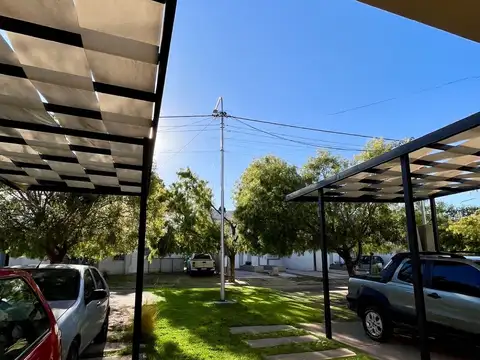 Casa 6 ambientes con 1 baño