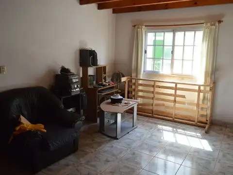 Depto Tipo Casa en Venta en Ramos Mejia, USD 100.000