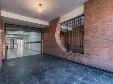 Avenida Carabobo 700