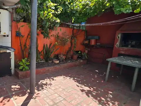 Depto Tipo Casa en Alquiler de 3 ambientes