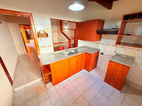 Casa en Alquiler en Ituzaingó, $ 650.000