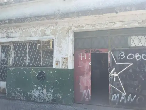 Galpon en Venta en Abasto, USD 310.000