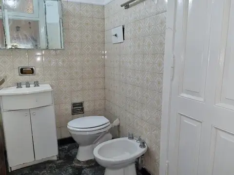 Depto Tipo Casa en Venta con 1 cocheras