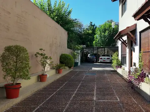 Venta de dúplex en Adrogué