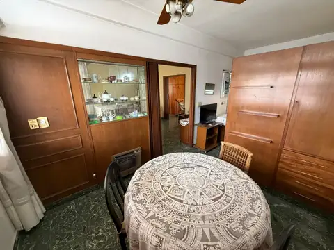 CASA 4 AMB CON SALON, GARAGE CUBIERTO, PATIO, LAVADERO CUBIERTO, TERRAZA Y FONDO LIBRE