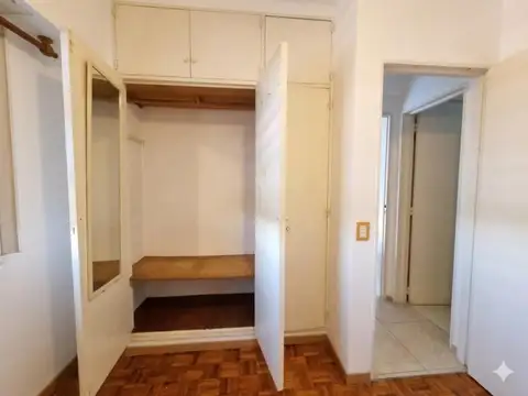Departamento 2 ambientes con cochera, Villa Martelli