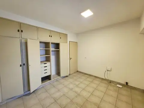 Casa en Alquiler en Villa Ballester, $ 1.200.000