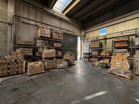 Galpon en Alquiler A Estrenar