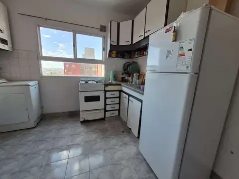 Departamento 2 amb venta Piso alto oportunidad