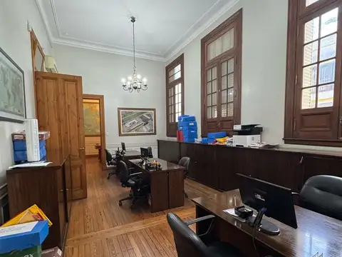 VENTA DEPARTAMENTO 4 AMBIENTES CON PATIO MONSERRAT