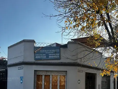 Las Piedras 2300