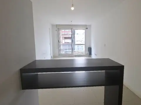 Departamento en Alquiler en Centro, $ 380.000