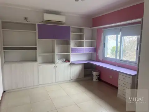 Casa en Alquiler al Sureste