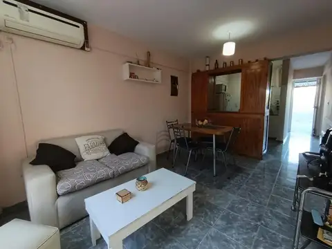 Depto con Terraza en Pleno Centro Disponible inmediato