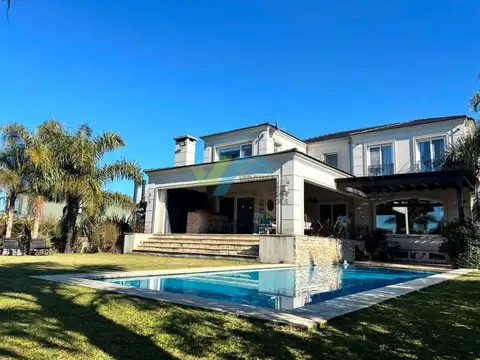 Casa Chalet  en Venta en Altos de Campo Grande, Pilar, G.B.A. Zona Norte