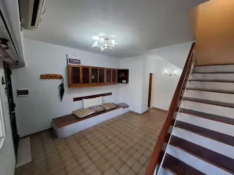 Depto Tipo Casa 3 ambientes con 1 baño