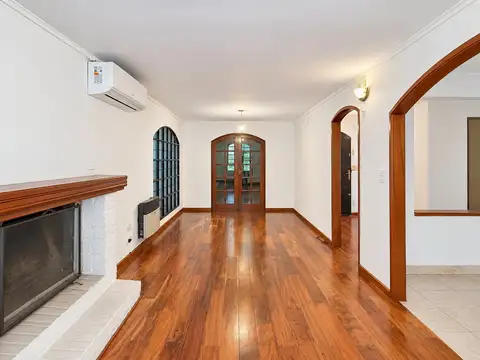Casa en Alquiler en Roldan, $ 2.400.000