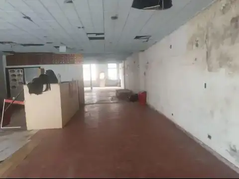 Joaquin V. Gonzalez 900