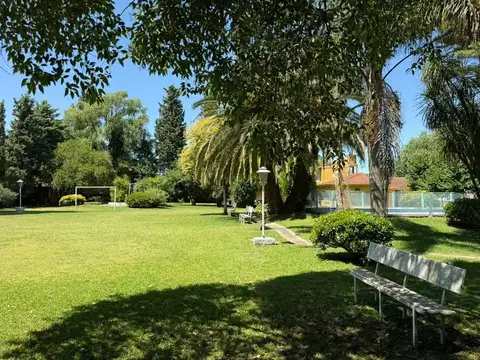 Casa quinta en venta Guernica c/pileta
