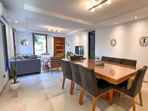 Casa en Venta en Maipú, USD 320.000