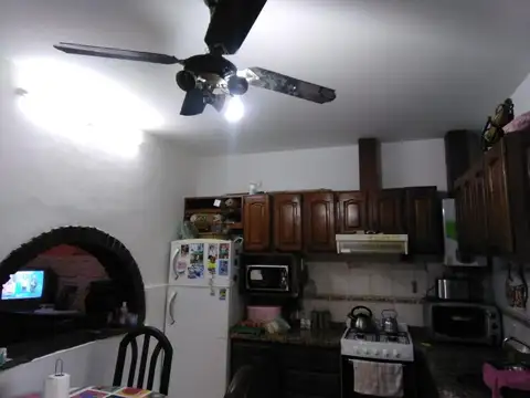 Casa en Venta en Capitán Bermudez, USD 75.000