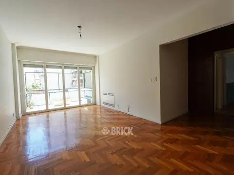 SEMIP C/DEP EN CABILDO AL 600 - 135 M2 COCHERA BAULERA IMPEC BALCON V/ABIERTA T/SOL ESPECT LIVING