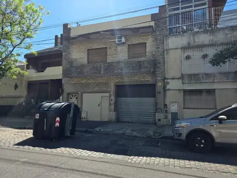 VENTA DE DEPOSITO/LOCAL EN PH - FLORES