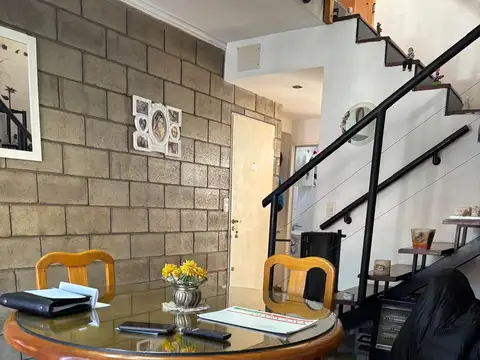 Depto Tipo Casa en Venta de 3 dormitorios