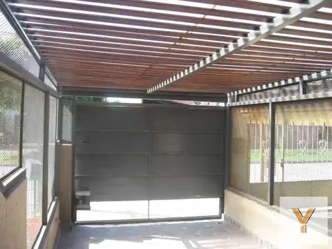 Depto Tipo Casa en Venta de 2 ambientes