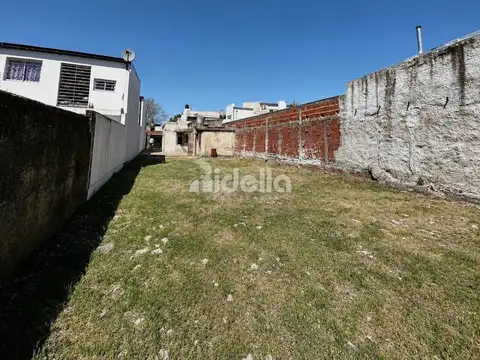 C.62 entre 122 y 123 200